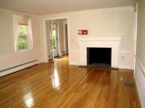 20 Hollingsworth Road Barnstable MA 02655
