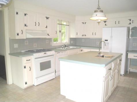 20 Hollingsworth Road Barnstable MA 02655