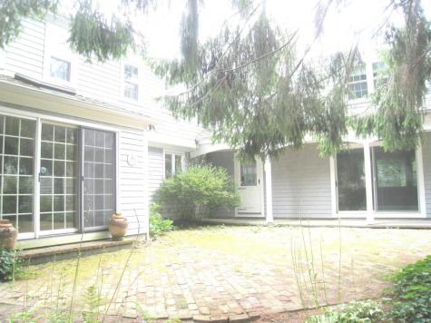 20 Hollingsworth Road Barnstable MA 02655