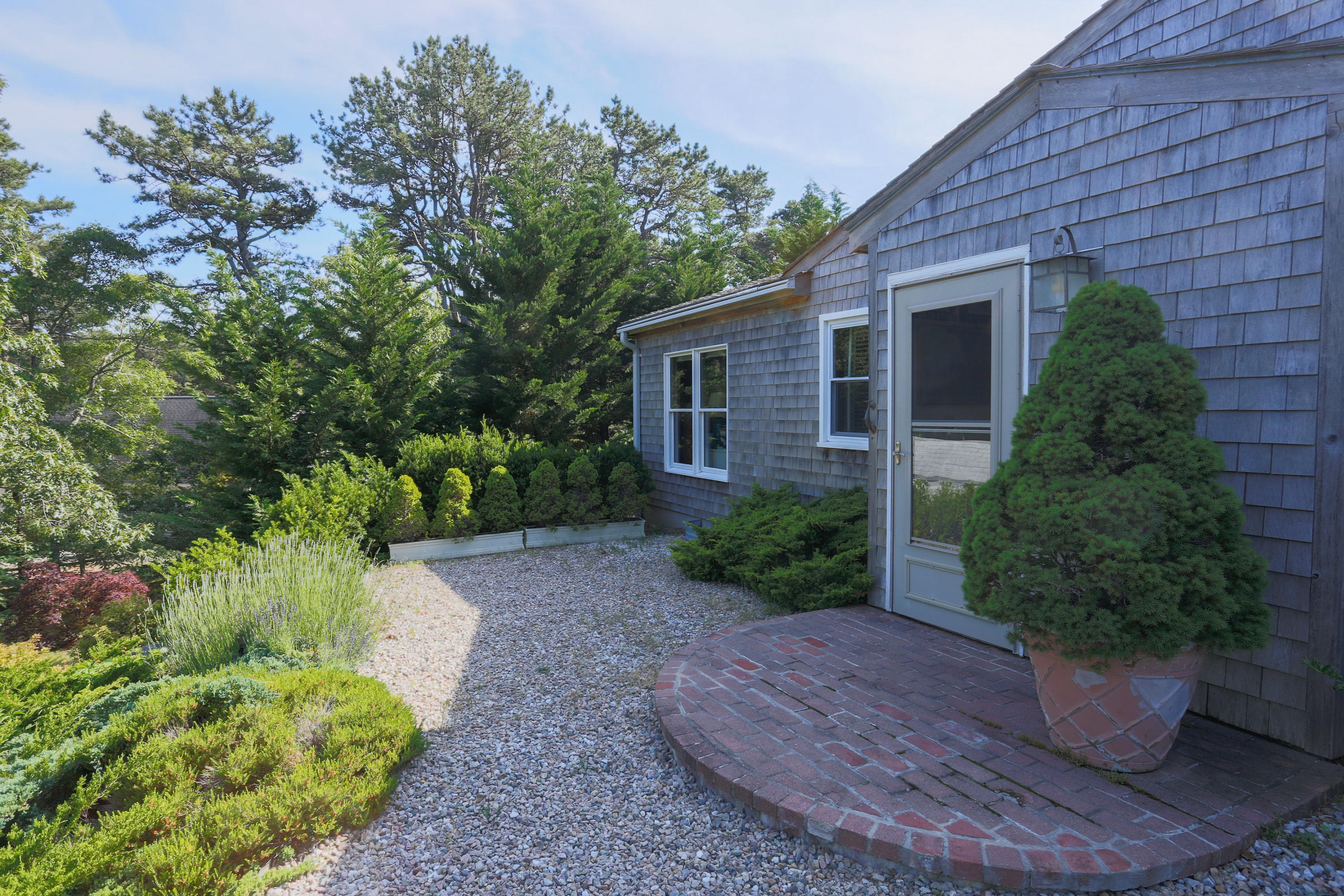 50 East Hill Road Wellfleet MA 02667