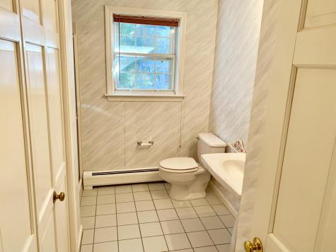 10 Cross Street Yarmouth MA 02664