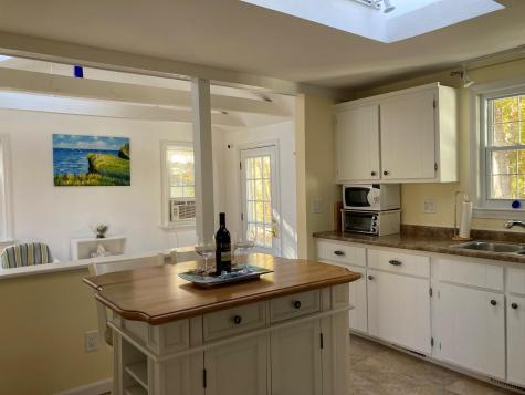 25 Hoover Road Yarmouth MA 02673