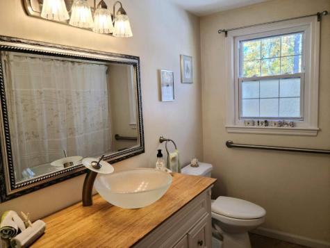 25 Hoover Road Yarmouth MA 02673