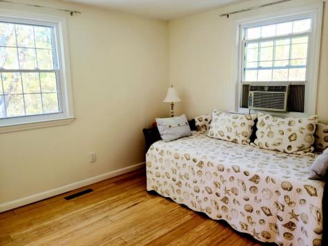 25 Hoover Road Yarmouth MA 02673