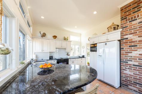 40 Fishermans Road Truro MA 02666