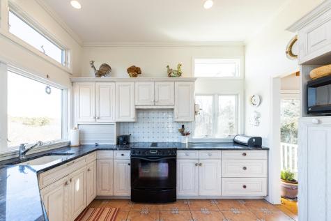 40 Fishermans Road Truro MA 02666