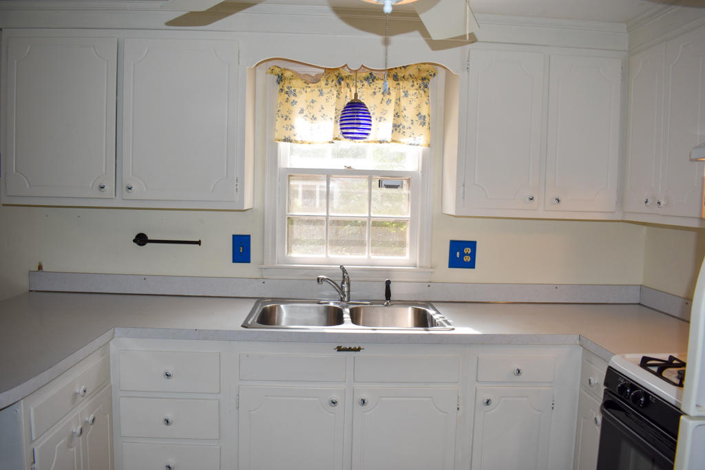 39 Beverly Road Yarmouth MA 02673