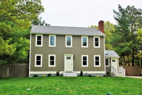 21 Plantation Road Plymouth MA 02360