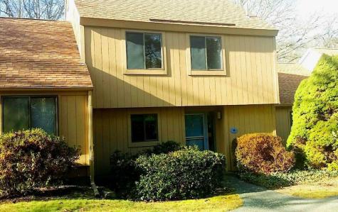 18 Woodrise Falmouth MA 02540