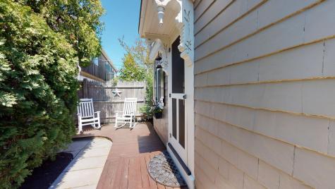 5 Browne Street Provincetown MA 02657