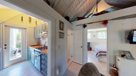 5 Browne Street Provincetown MA 02657