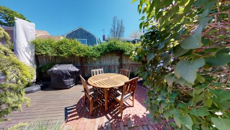5 Browne Street Provincetown MA 02657