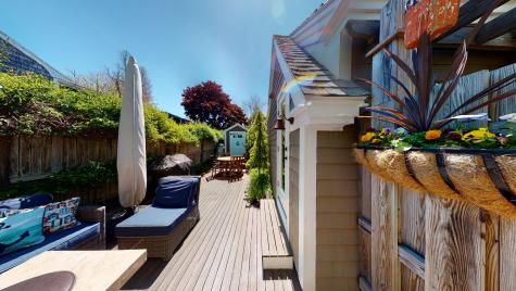 5 Browne Street Provincetown MA 02657
