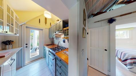 5 Browne Street Provincetown MA 02657
