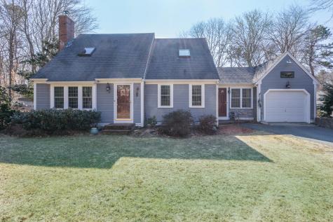 14 Little Acorn Lane Sandwich MA 02644