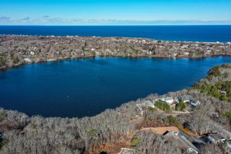 19 Maureens Way Dennis MA 02638