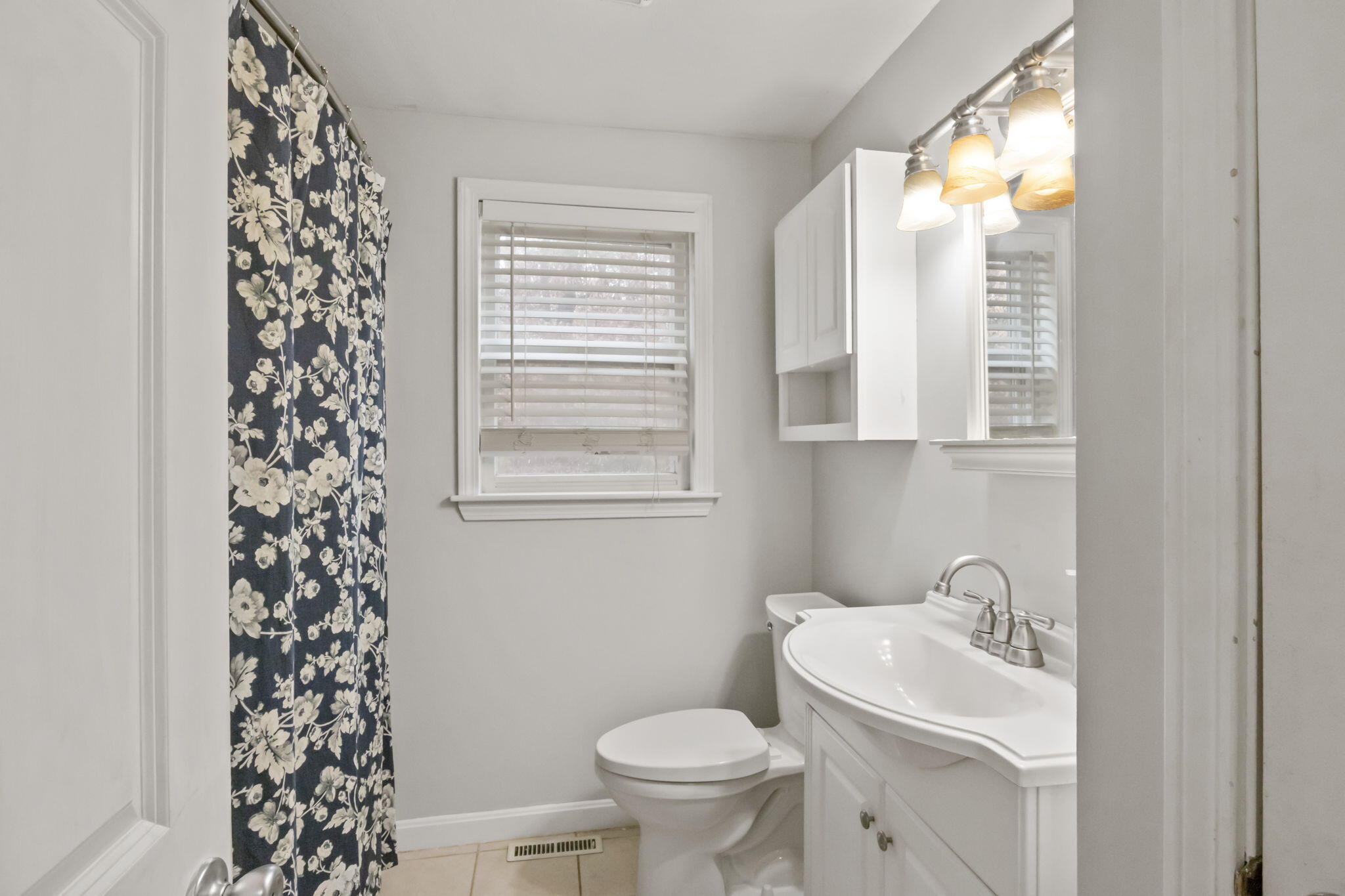 144 Debbies Lane Barnstable MA 02648