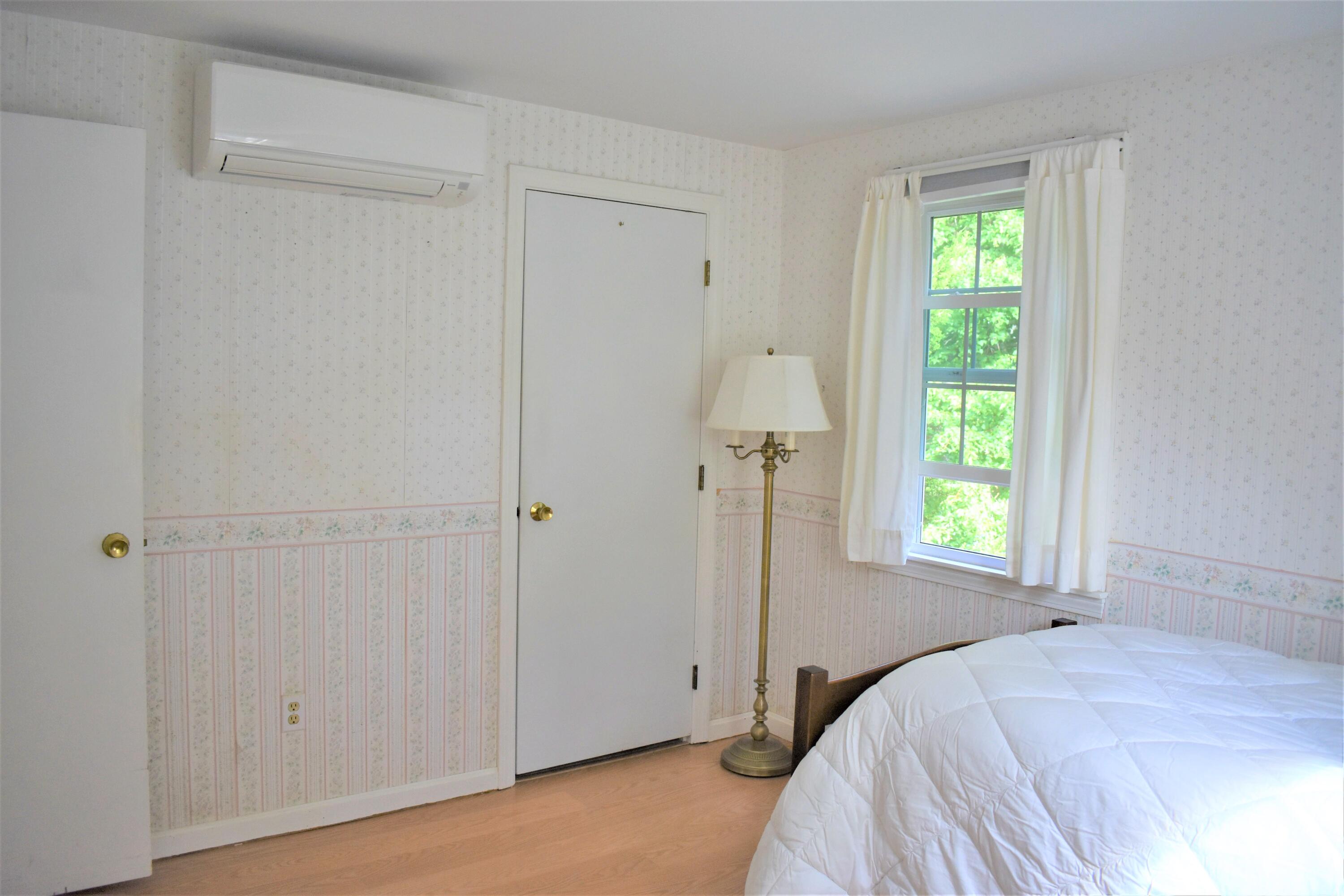 9 Mohegan Lane Yarmouth MA 02675