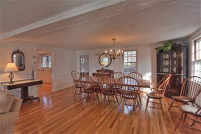 162 Saconesset Road Falmouth MA 02540