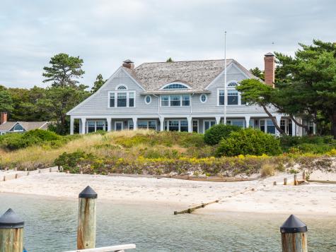 995 Sea View Avenue Barnstable MA 02655
