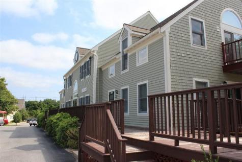161 Lovell's Lane Barnstable MA 02648