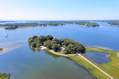 251 Seapuit Road Barnstable MA 02655