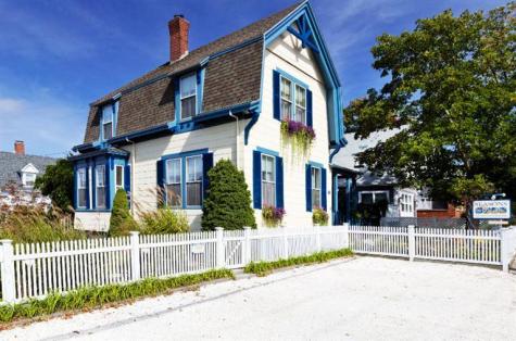 160 Bradford Street Provincetown MA 02657