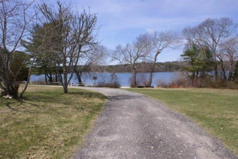 77 Great Hill Road Sandwich MA 02563