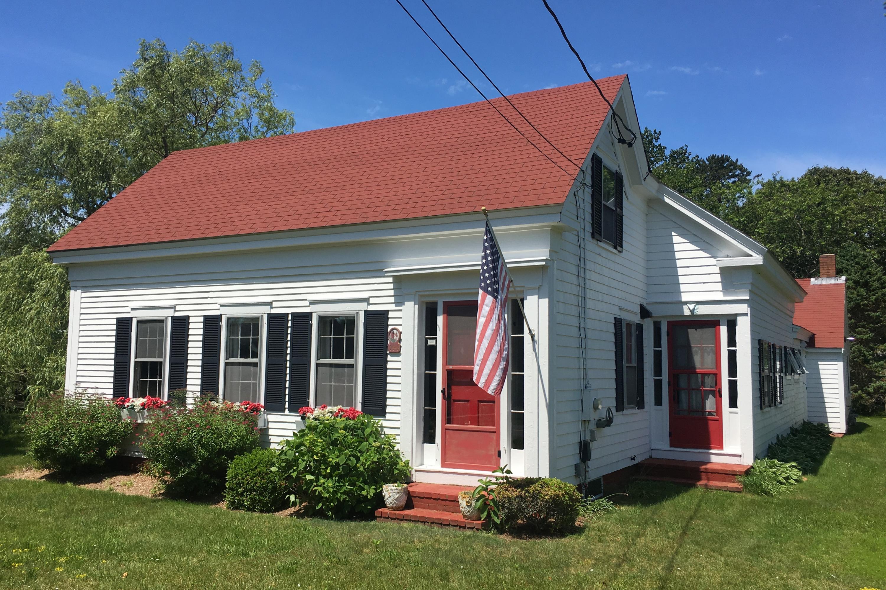 144 Pleasant Street Chatham MA 02659