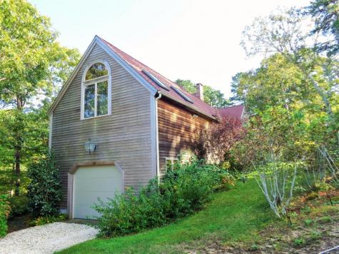 20 Wellfleet Woods Lane Wellfleet MA 02667
