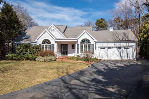 16 Colonial Farm Circle Barnstable MA 02648