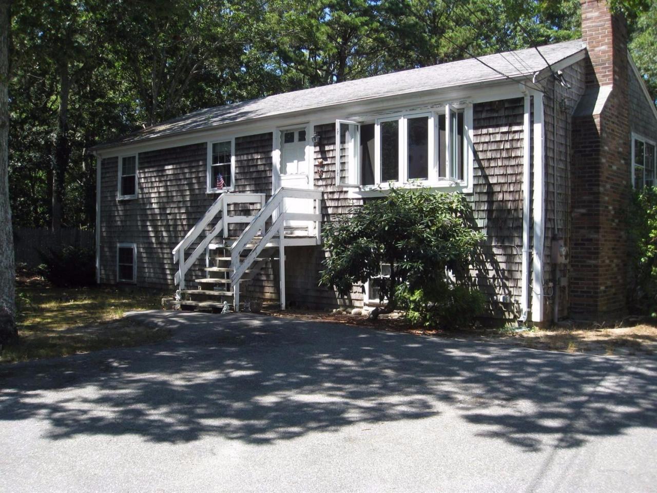 1177 Phinneys Lane Barnstable MA Real Estate Listing MLS 21700007