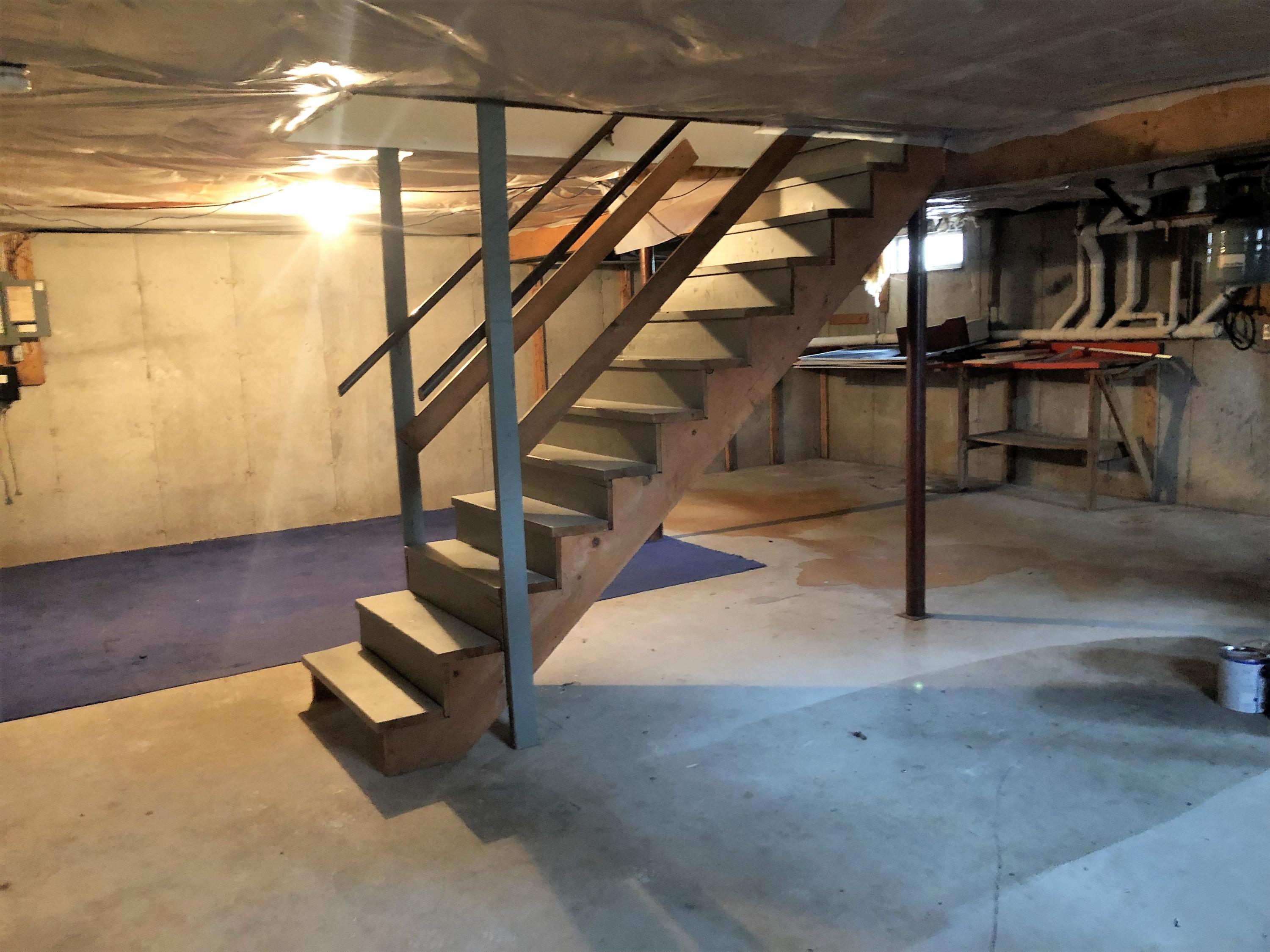 32 Erin Lane Barnstable MA 02601