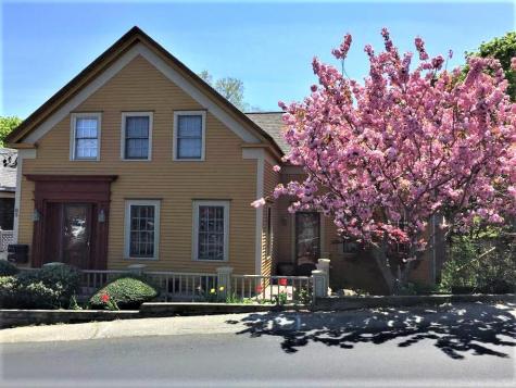 83 Bradford Street Provincetown MA 02657