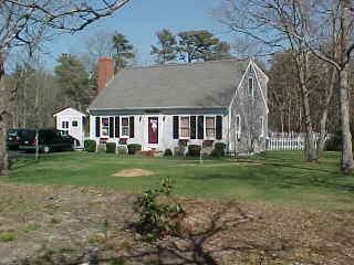 Sandwich MA 02563