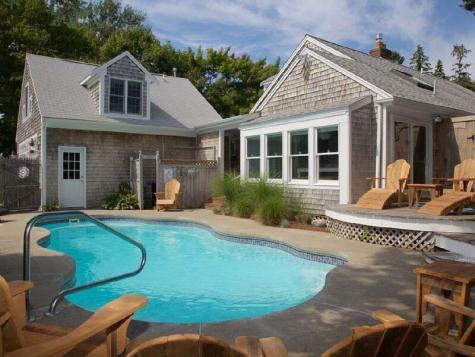 86 Lewis Road Yarmouth MA 02673