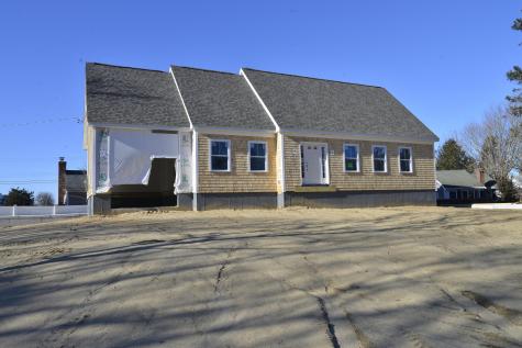 25 Parkers Neck Road Yarmouth MA 02664