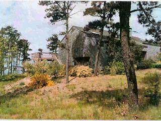 Wellfleet MA 02667