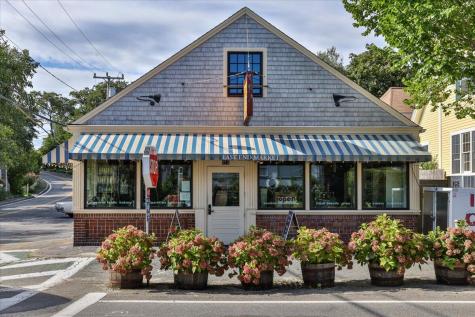 212 Bradford Street Provincetown MA 02657