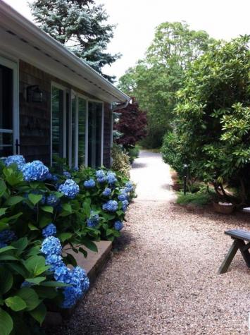 21 Newport Road Brewster MA 02631