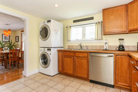24 Winthrop Street Provincetown MA 02657