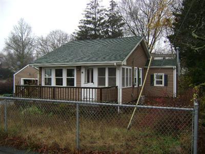 15 Buzzards Bay Avenue Bourne MA 02532