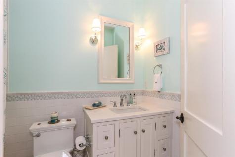 4 Vale Lane Mashpee MA 02649