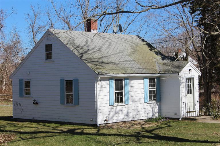 114 West Main Street Wellfleet MA 02667