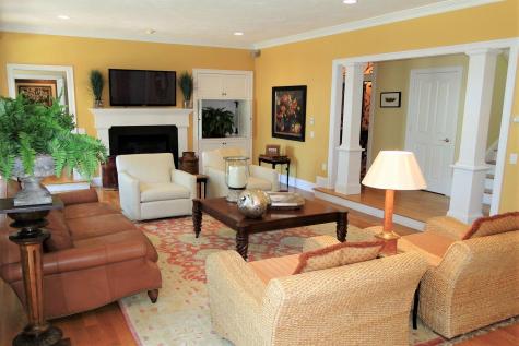 15 Wharf Avenue Mashpee MA 02649