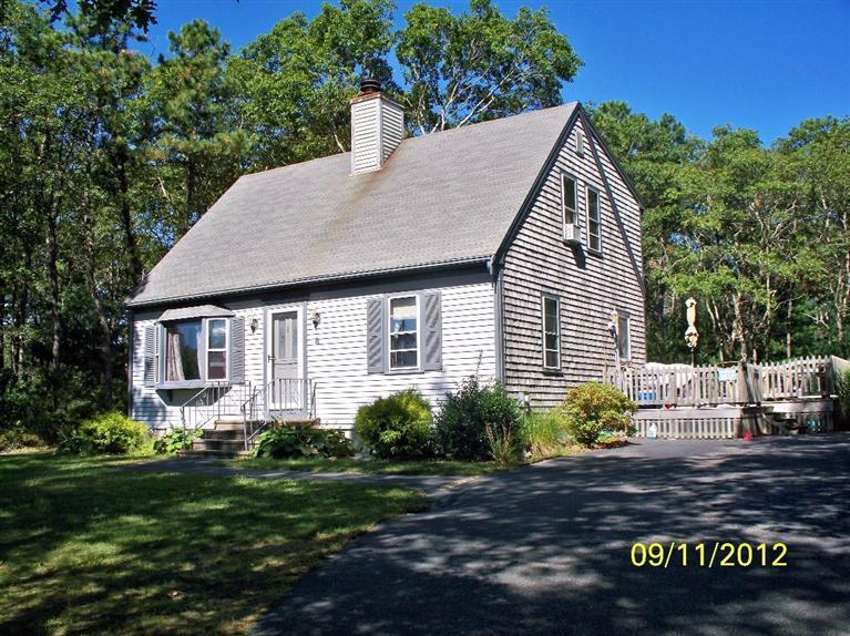 8 Cabot Circle Plymouth MA 02360