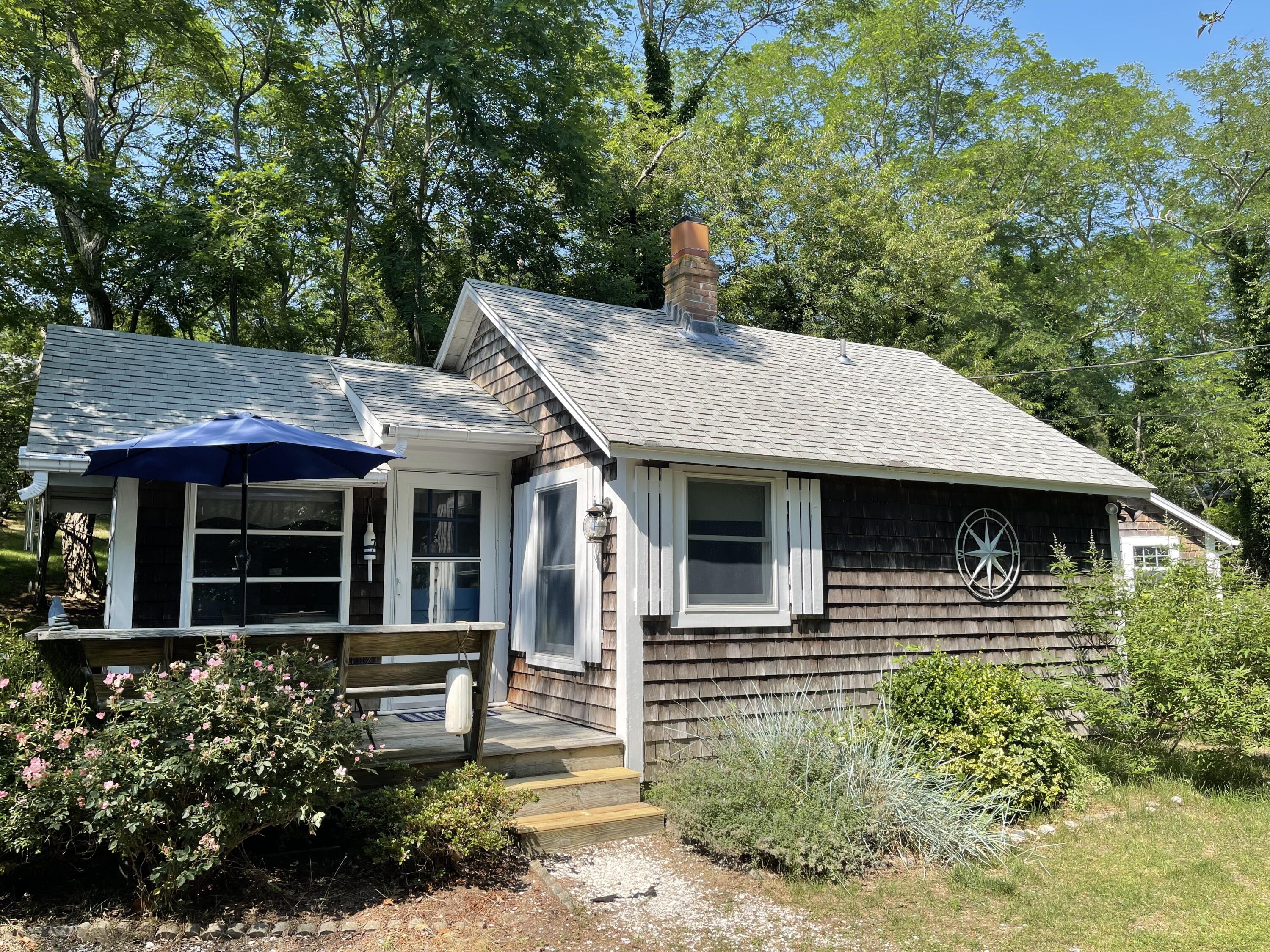 215 Pilgrim Spring Road, Wellfleet MA Real Estate Listing MLS 22103993