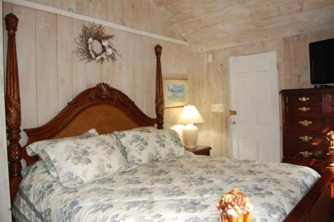 184 South Sea Avenue Yarmouth MA 02673