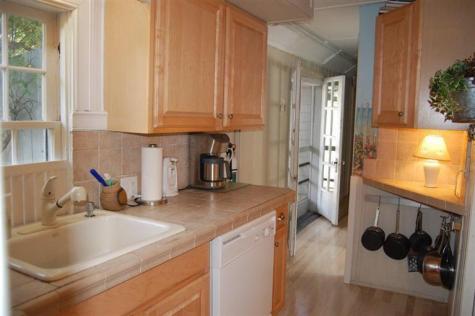 184 South Sea Avenue Yarmouth MA 02673
