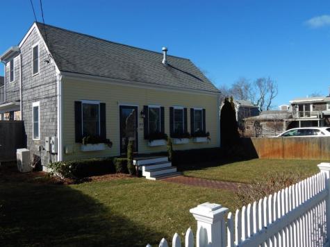 44 Pleasant Street Provincetown MA 02657